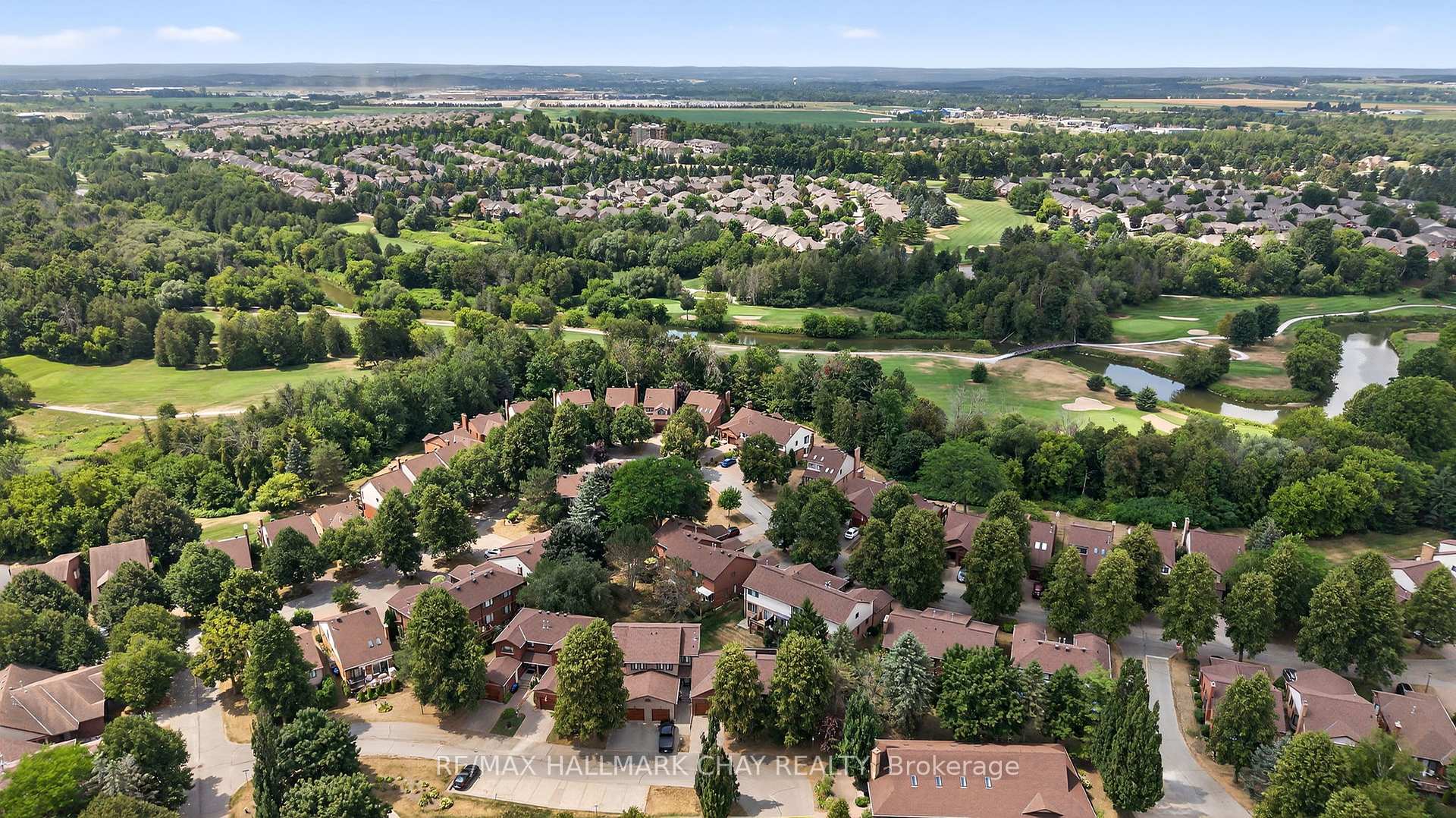 Photo 49 of 33 Parkette Drive, New Tecumseth, Rural New Tecumseth — HOMEH