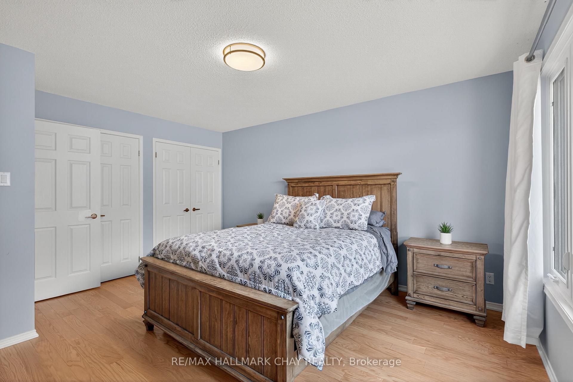 Photo 17 of 33 Parkette Drive, New Tecumseth, Rural New Tecumseth — HOMEH