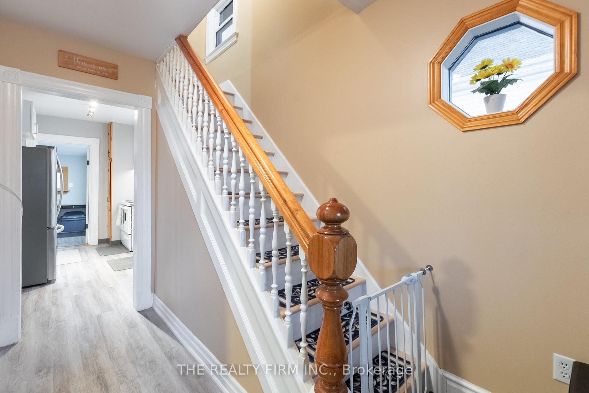 Photo 5 of 55 West Avenue W, St. Thomas — HOMEH