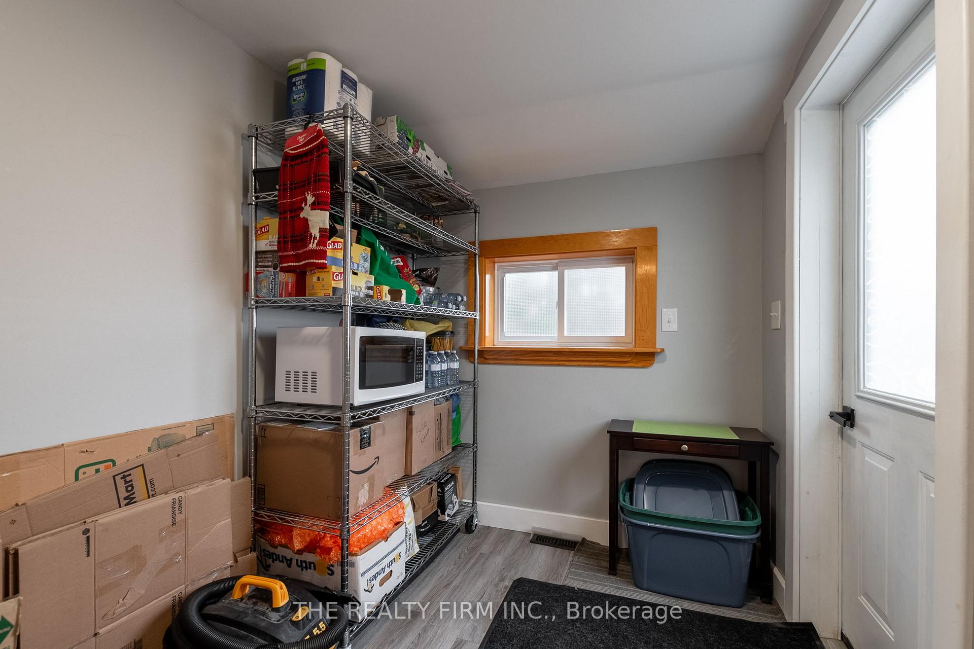 Photo 17 of 55 West Avenue W, St. Thomas — HOMEH