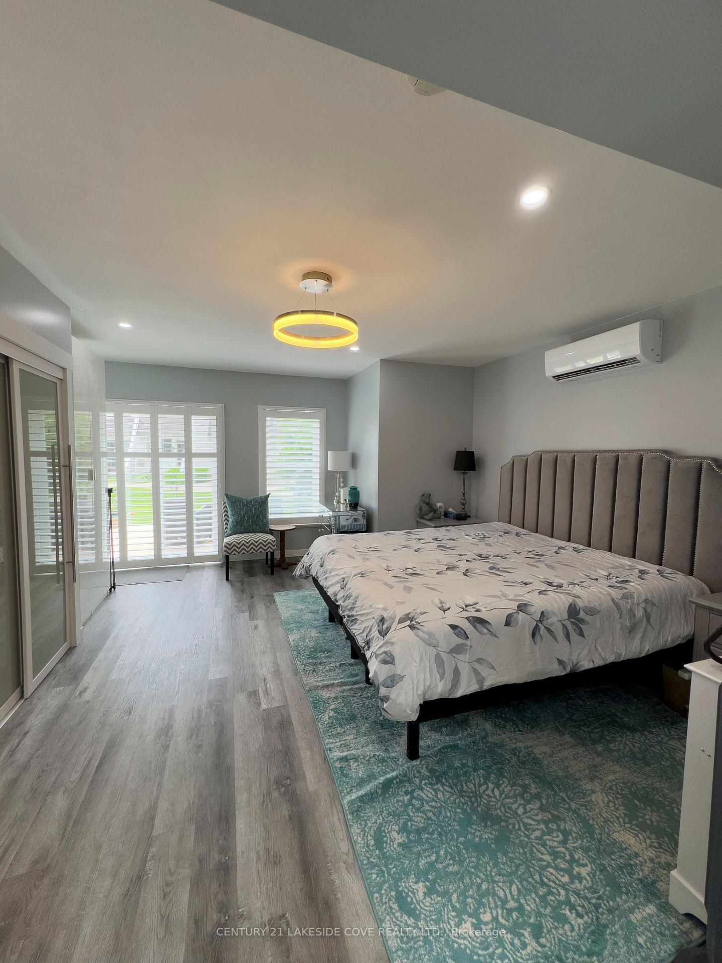 Photo 19 of Unit Unit 2, 3 Paradise Boulevard W, Ramara, Rural Ramara — HOMEH