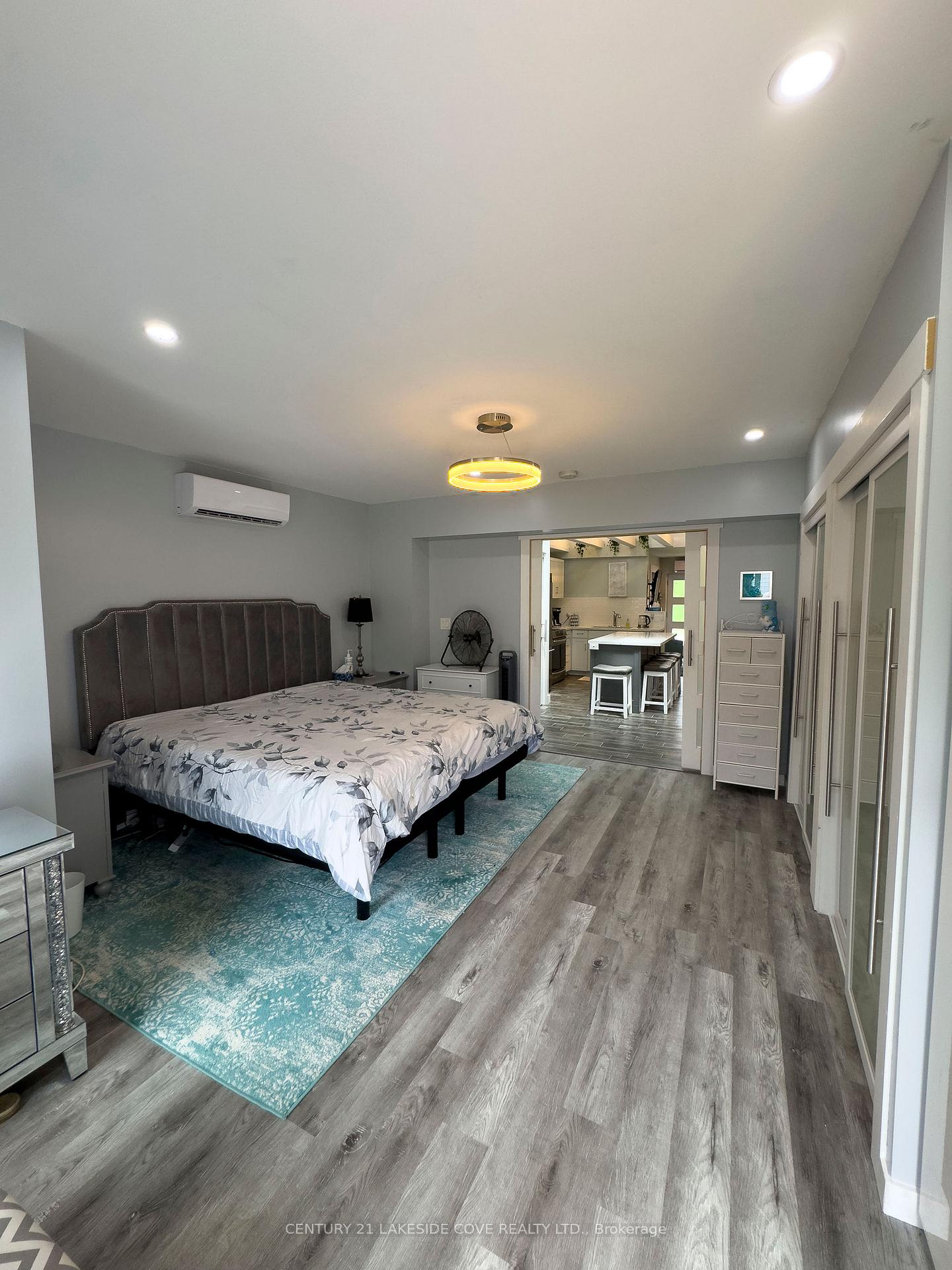 Photo 20 of Unit Unit 2, 3 Paradise Boulevard W, Ramara, Rural Ramara — HOMEH