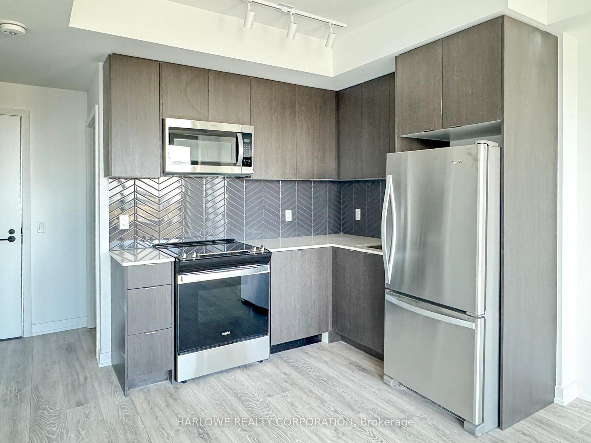 Front of Unit 806 A, 1606 Charles Street