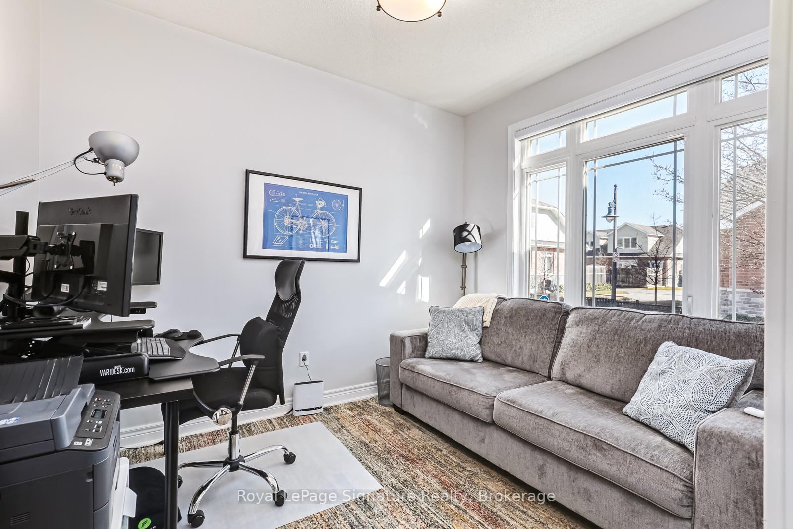 Photo 17 of 14 Montclair Mews, Collingwood — HOMEH