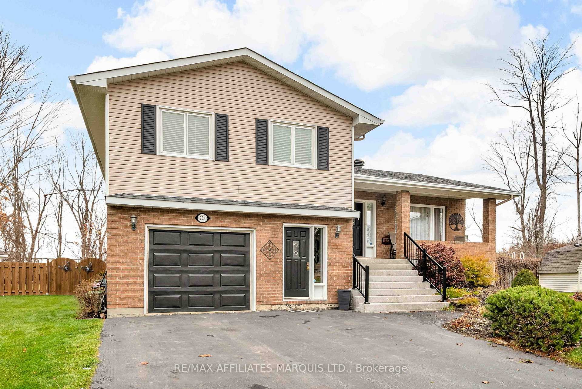 Photo 3 of 724 Jase Street, Cornwall — HOMEH
