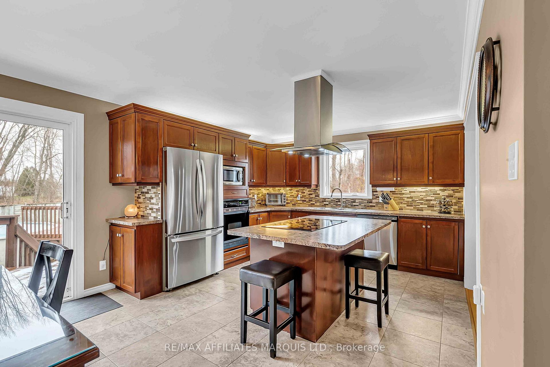 Photo 7 of 724 Jase Street, Cornwall — HOMEH