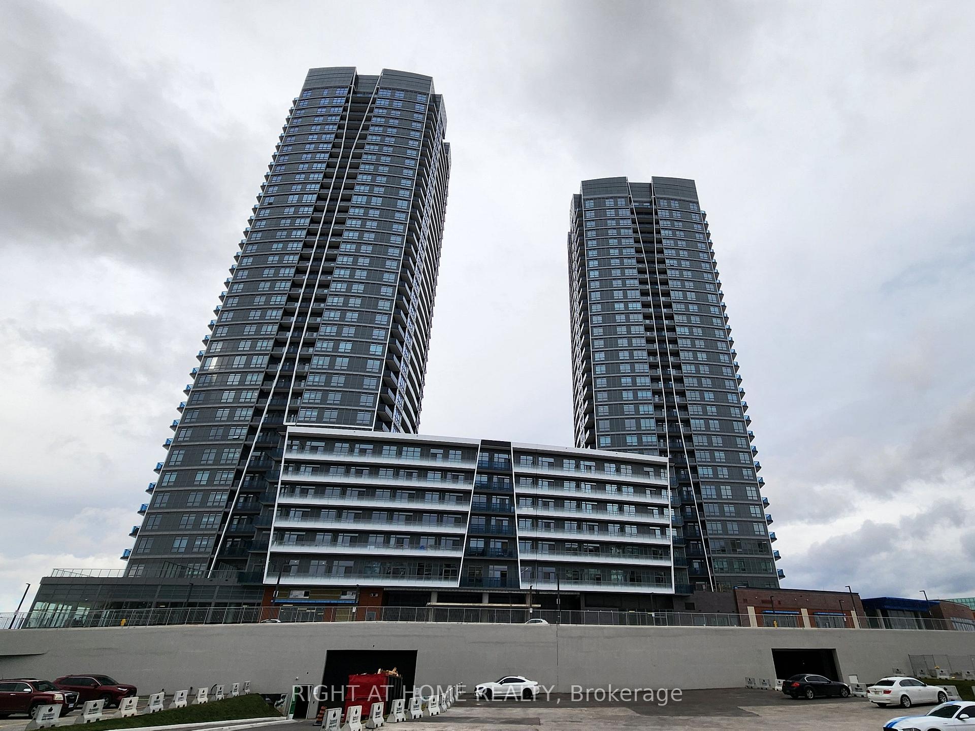 Photo 1 of Unit B-2901, 50 Upper Mall Way, Vaughan, Brownridge — HOMEH