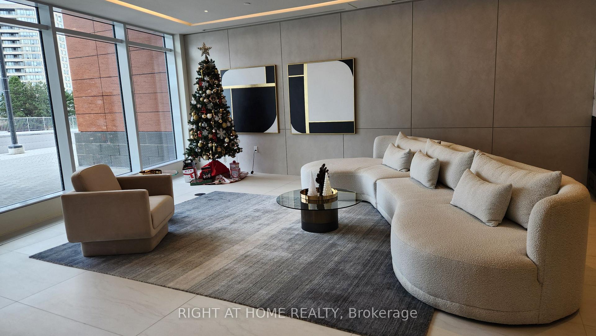 Photo 4 of Unit B-2901, 50 Upper Mall Way, Vaughan, Brownridge — HOMEH