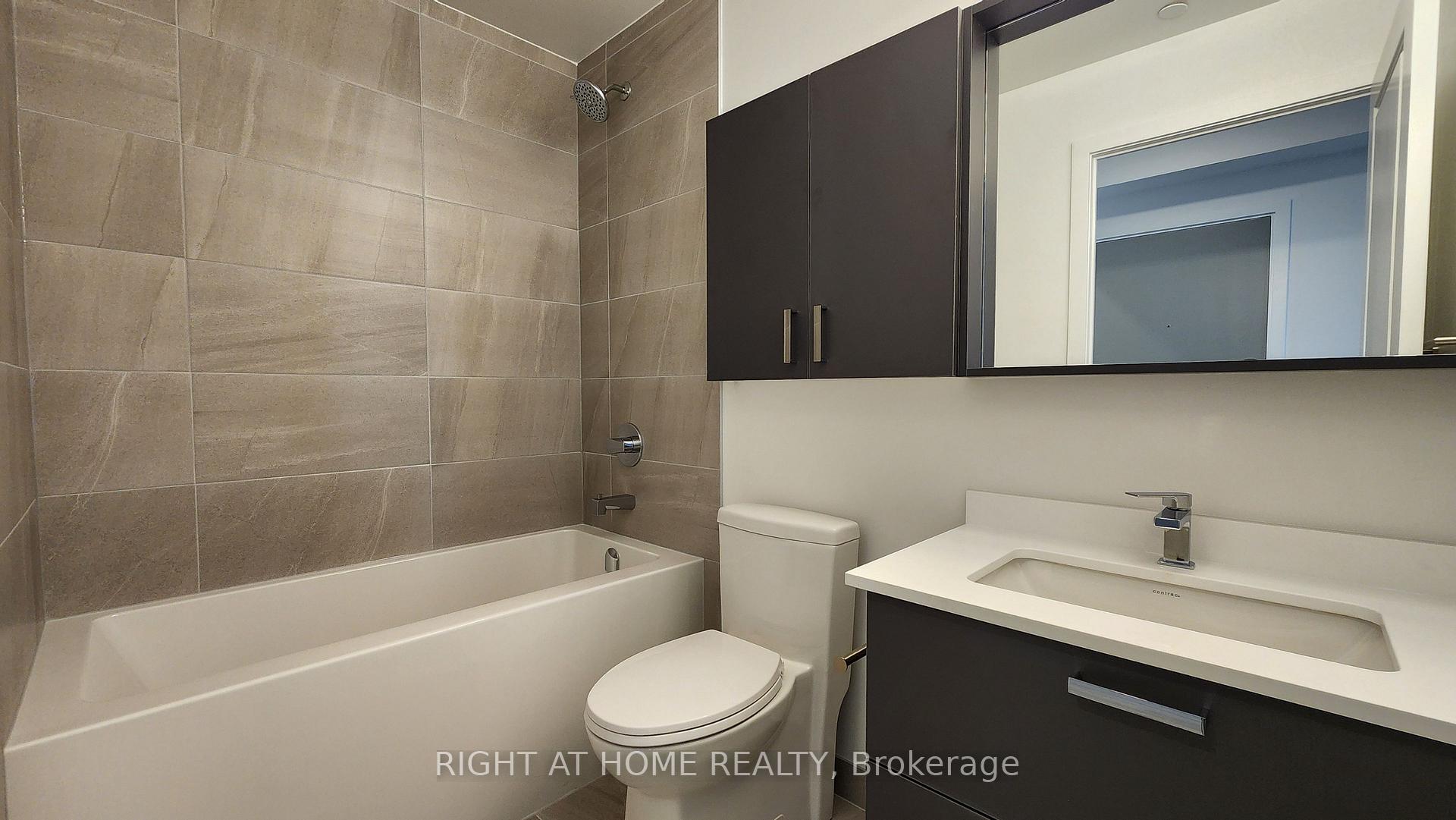 Photo 14 of Unit B-2901, 50 Upper Mall Way, Vaughan, Brownridge — HOMEH
