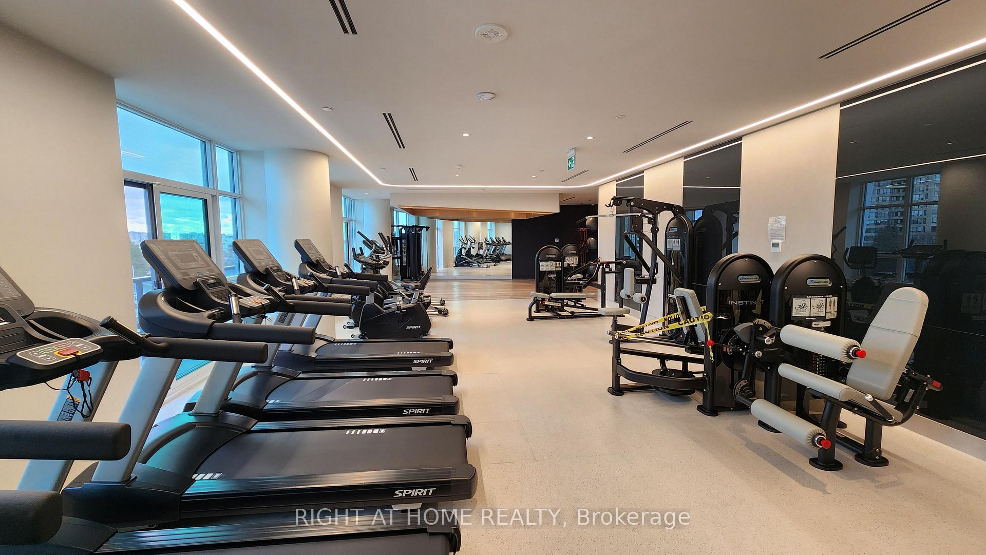 Photo 21 of Unit B-2901, 50 Upper Mall Way, Vaughan, Brownridge — HOMEH