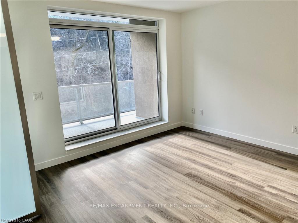 Photo 11 of Unit 410, 479 Charlton Avenue E, Hamilton, Stinson — HOMEH