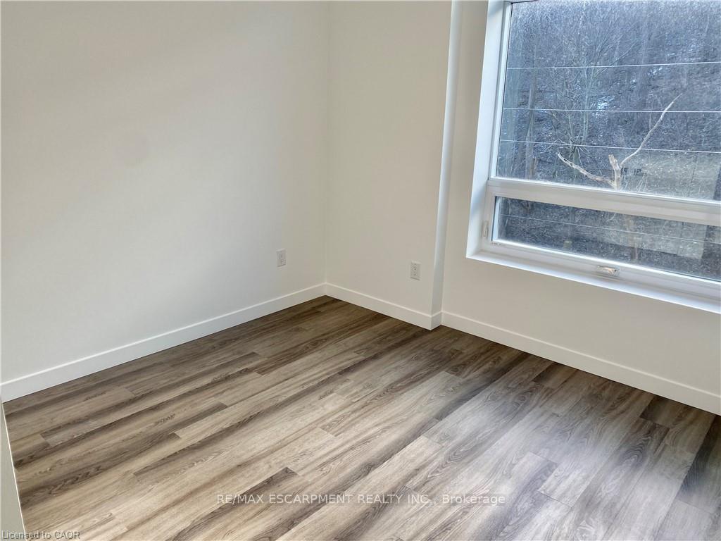 Photo 13 of Unit 410, 479 Charlton Avenue E, Hamilton, Stinson — HOMEH