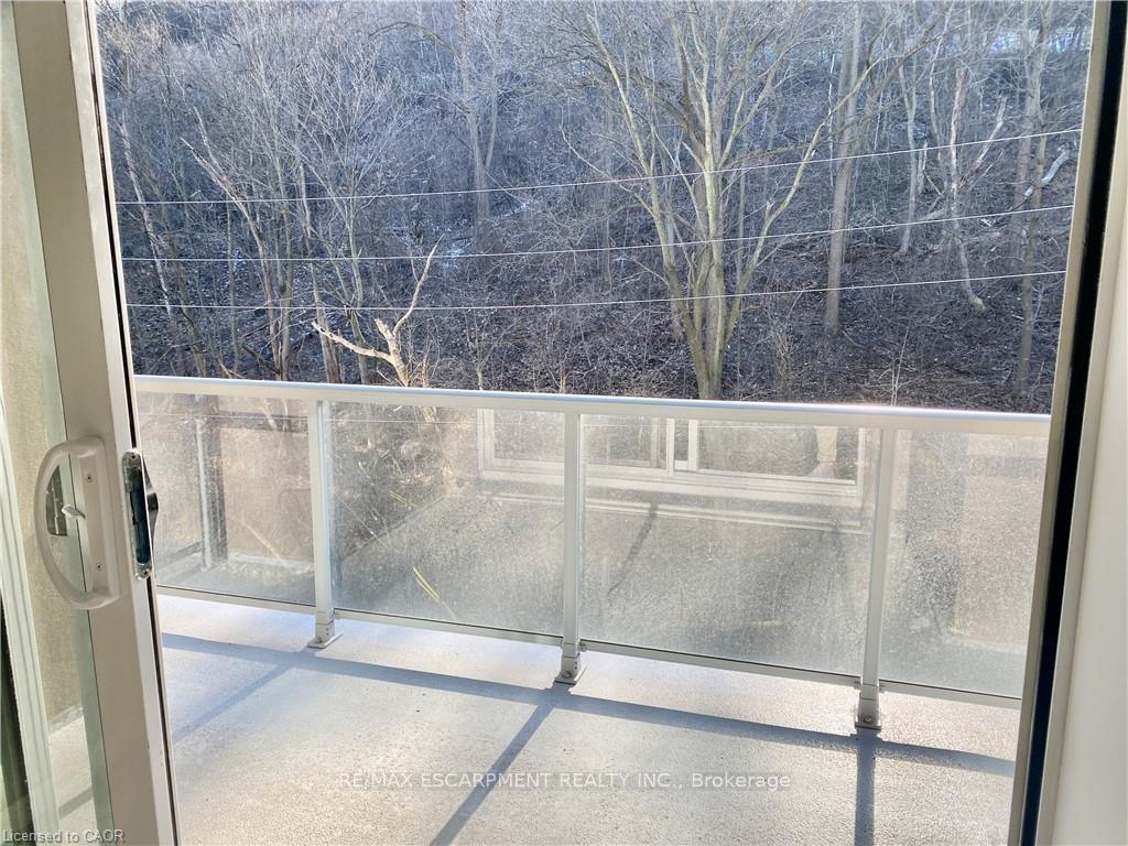 Photo 20 of Unit 410, 479 Charlton Avenue E, Hamilton, Stinson — HOMEH
