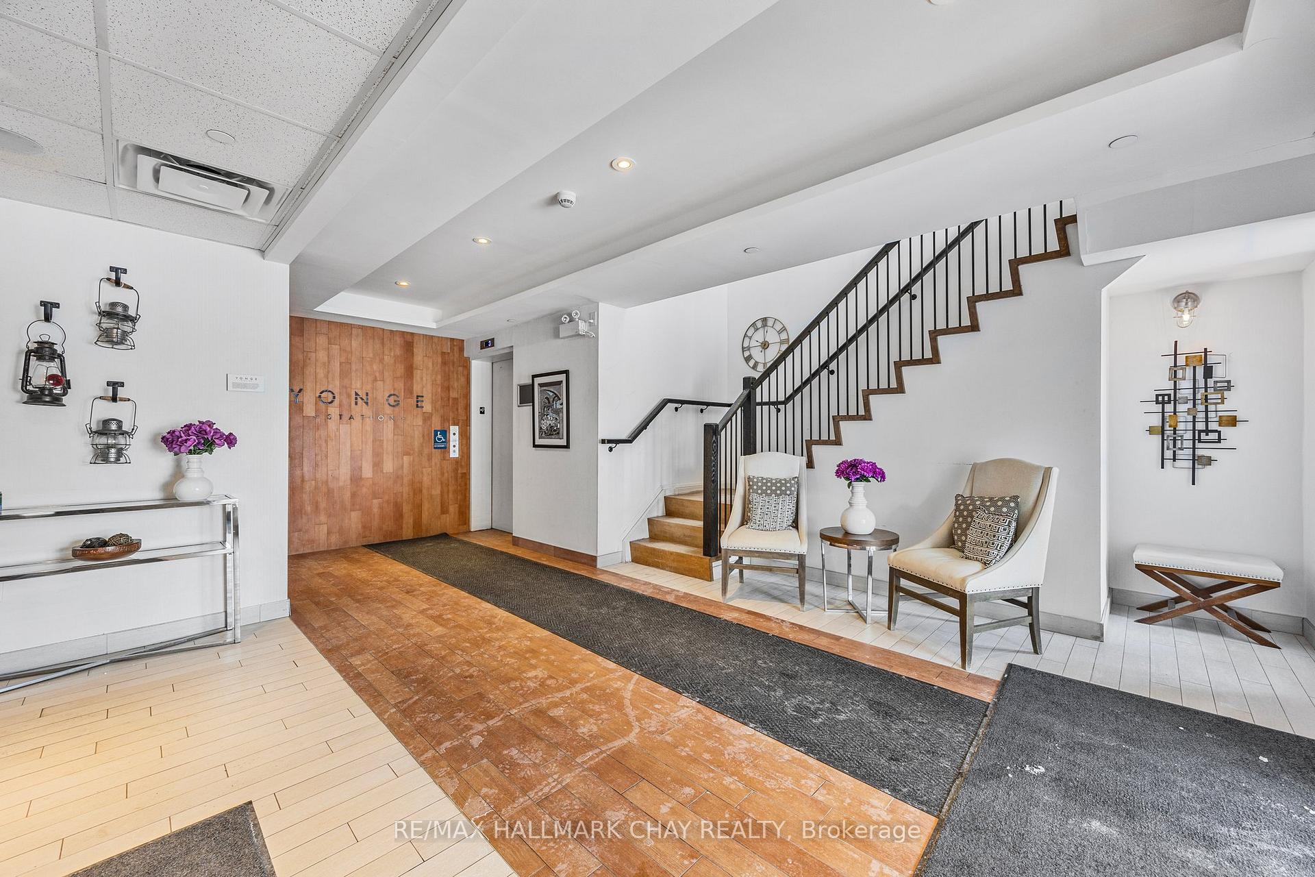 Photo 3 of Unit 107, 100 Dean Avenue, Barrie, Painswick South — HOMEH