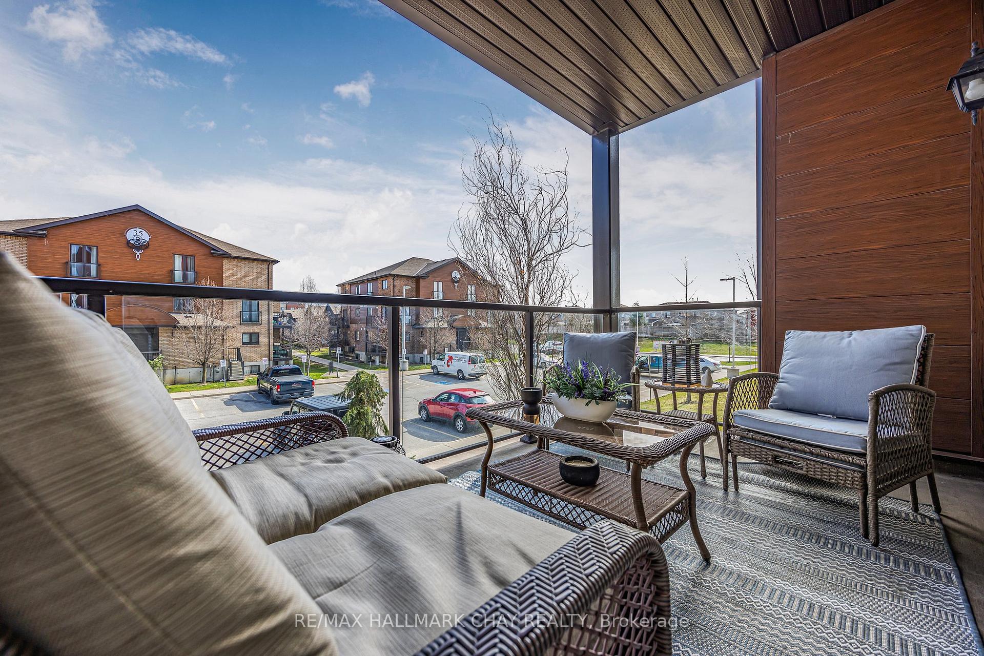 Photo 13 of Unit 107, 100 Dean Avenue, Barrie, Painswick South — HOMEH