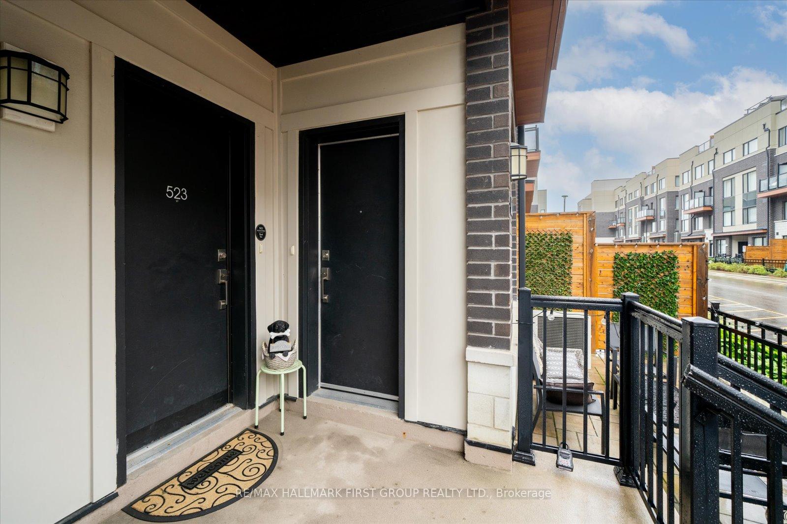 Photo 3 of Unit 505, 1555 Kingston Road, Pickering, Town Centre — HOMEH
