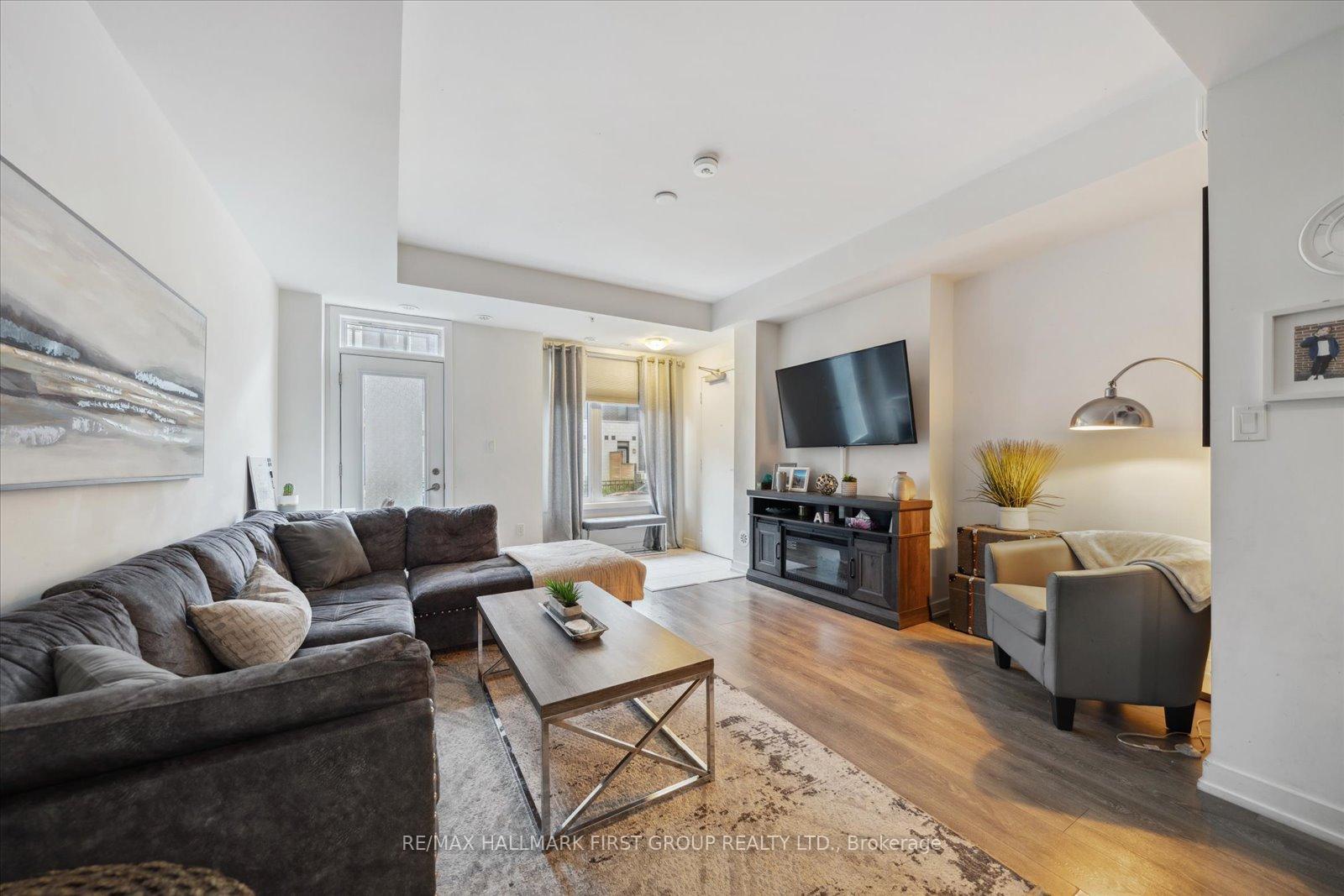 Photo 6 of Unit 505, 1555 Kingston Road, Pickering, Town Centre — HOMEH