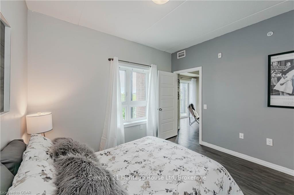 Photo 16 of Unit 313, 35 Kingsbury Square, Guelph, Pineridge/Westminster Woods — HOMEH