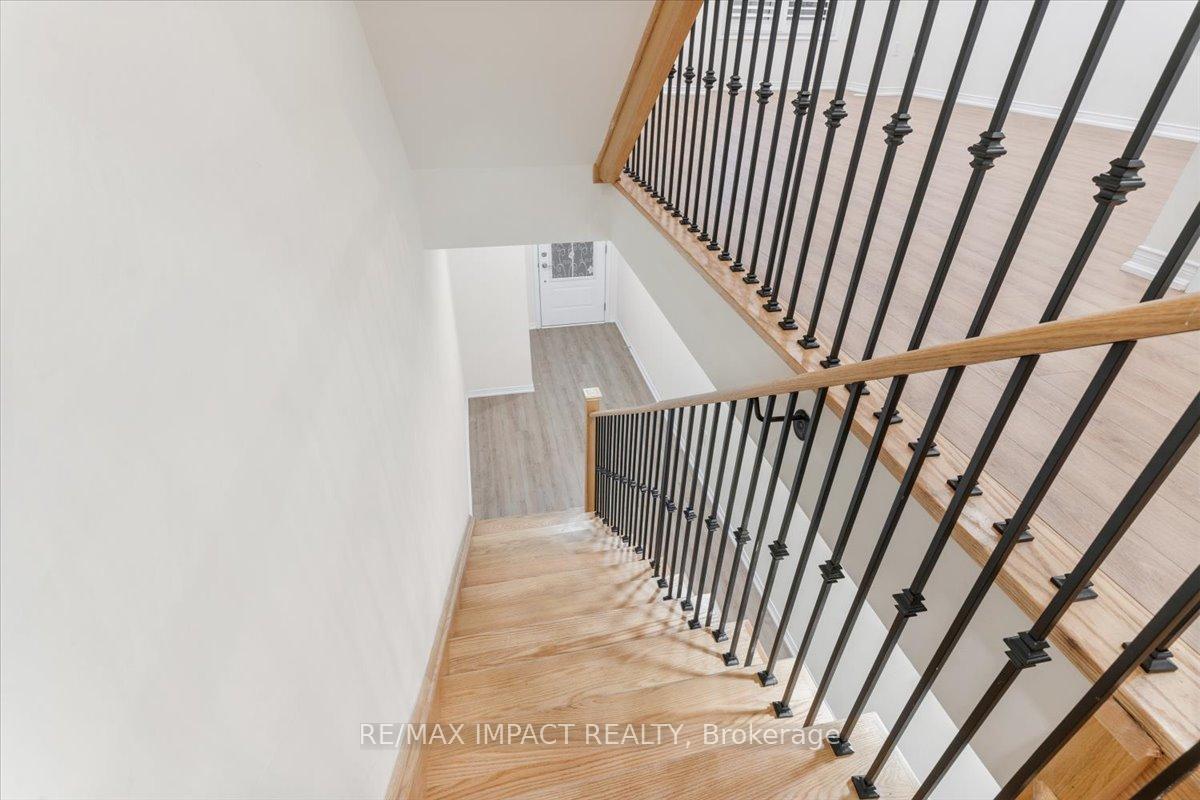 Photo 9 of 96 Jerome Way, Clarington, Bowmanville — HOMEH