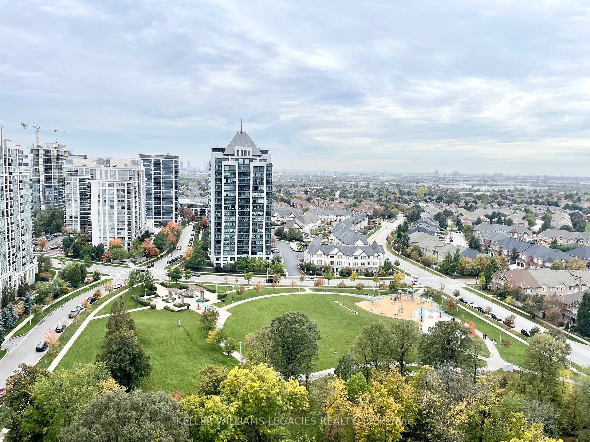 Photo 15 of Unit 1708, 7890 Bathurst Street, Vaughan, Beverley Glen — HOMEH