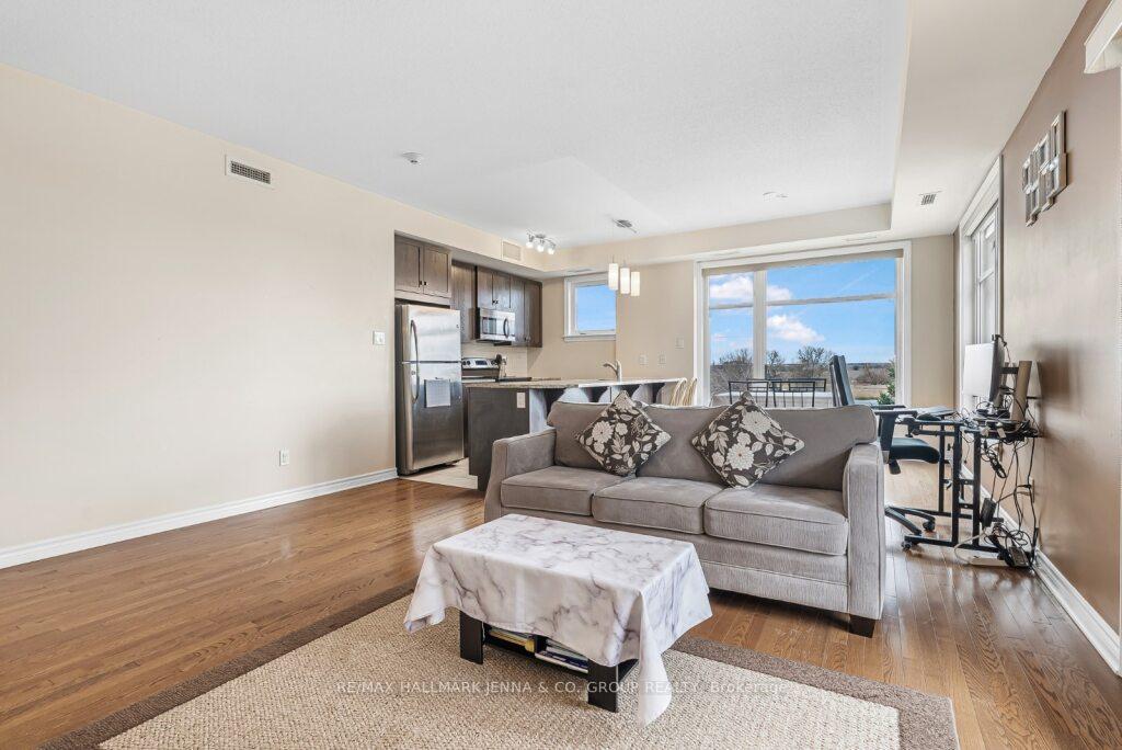 Photo 11 of Unit 201, 140 Guelph Private, Ottawa, Kanata - Kanata Lakes/Heritage Hills — HOMEH