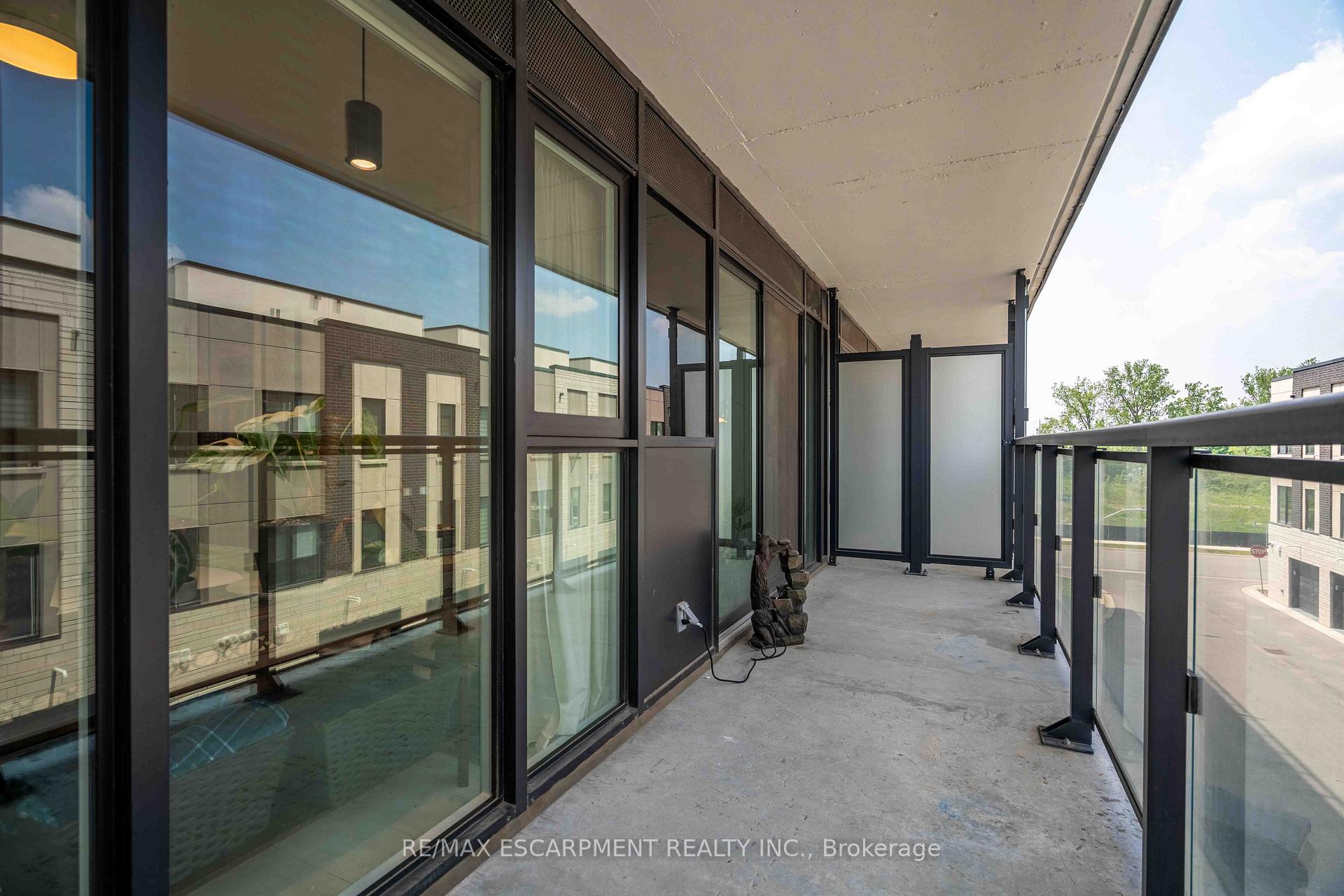 Photo 14 of Unit A310, 1117 Cooke Boulevard, Burlington, LaSalle — HOMEH