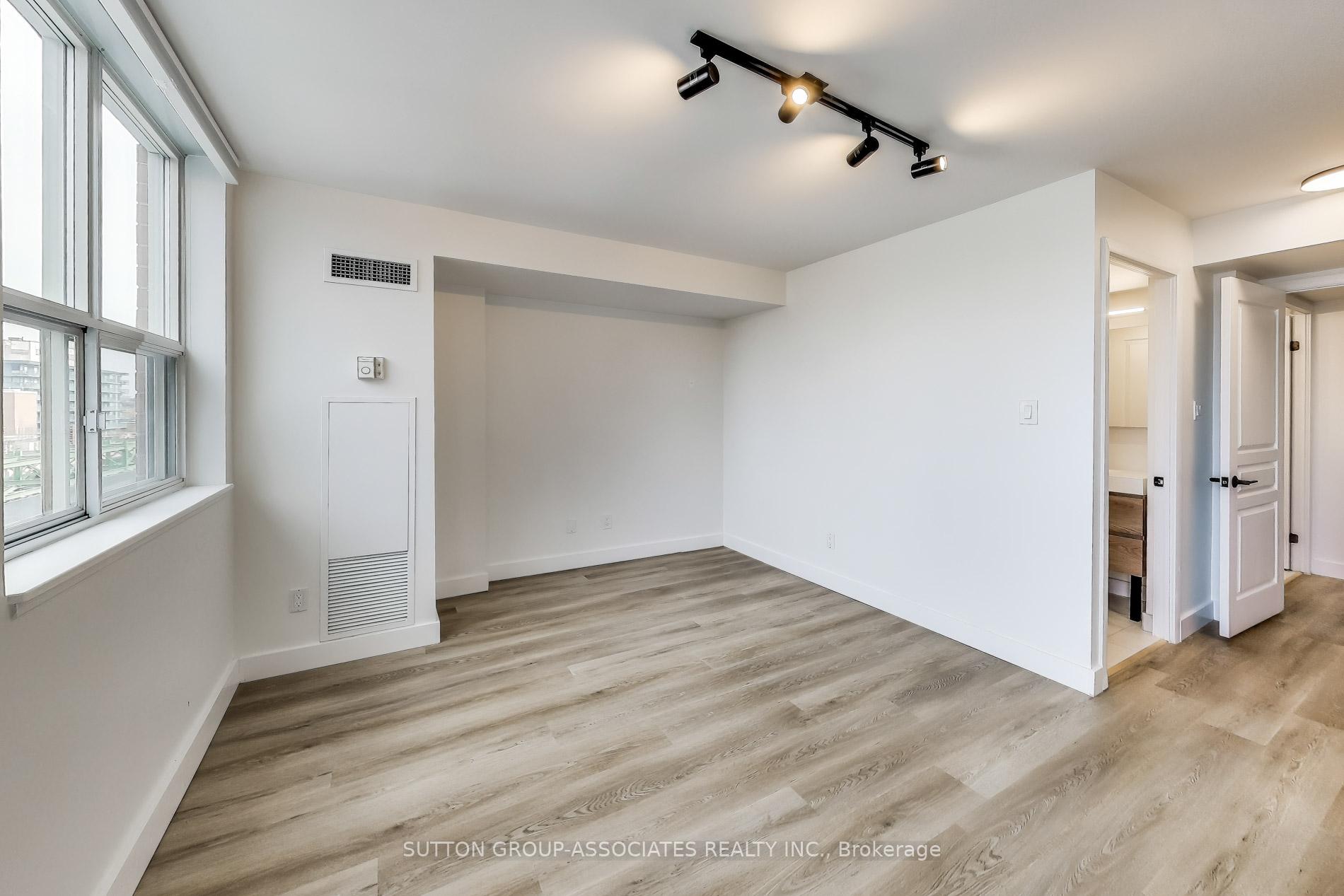 Photo 12 of Unit 818, 323 Richmond Street E, Toronto, Moss Park — HOMEH