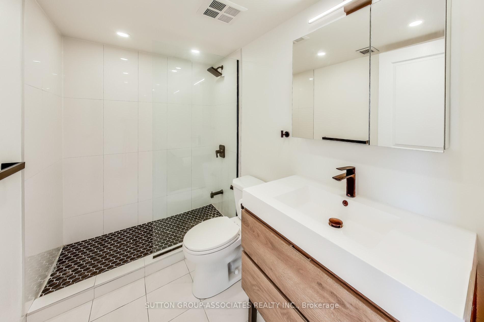 Photo 13 of Unit 818, 323 Richmond Street E, Toronto, Moss Park — HOMEH
