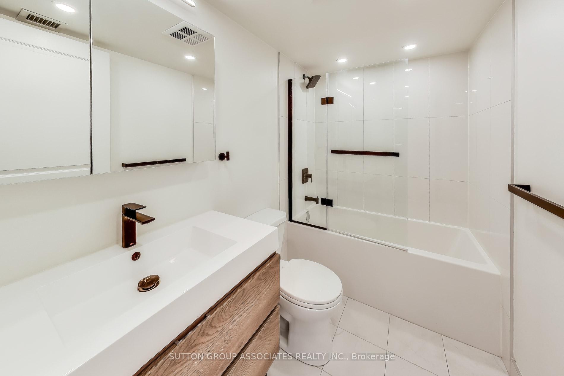 Photo 22 of Unit 818, 323 Richmond Street E, Toronto, Moss Park — HOMEH