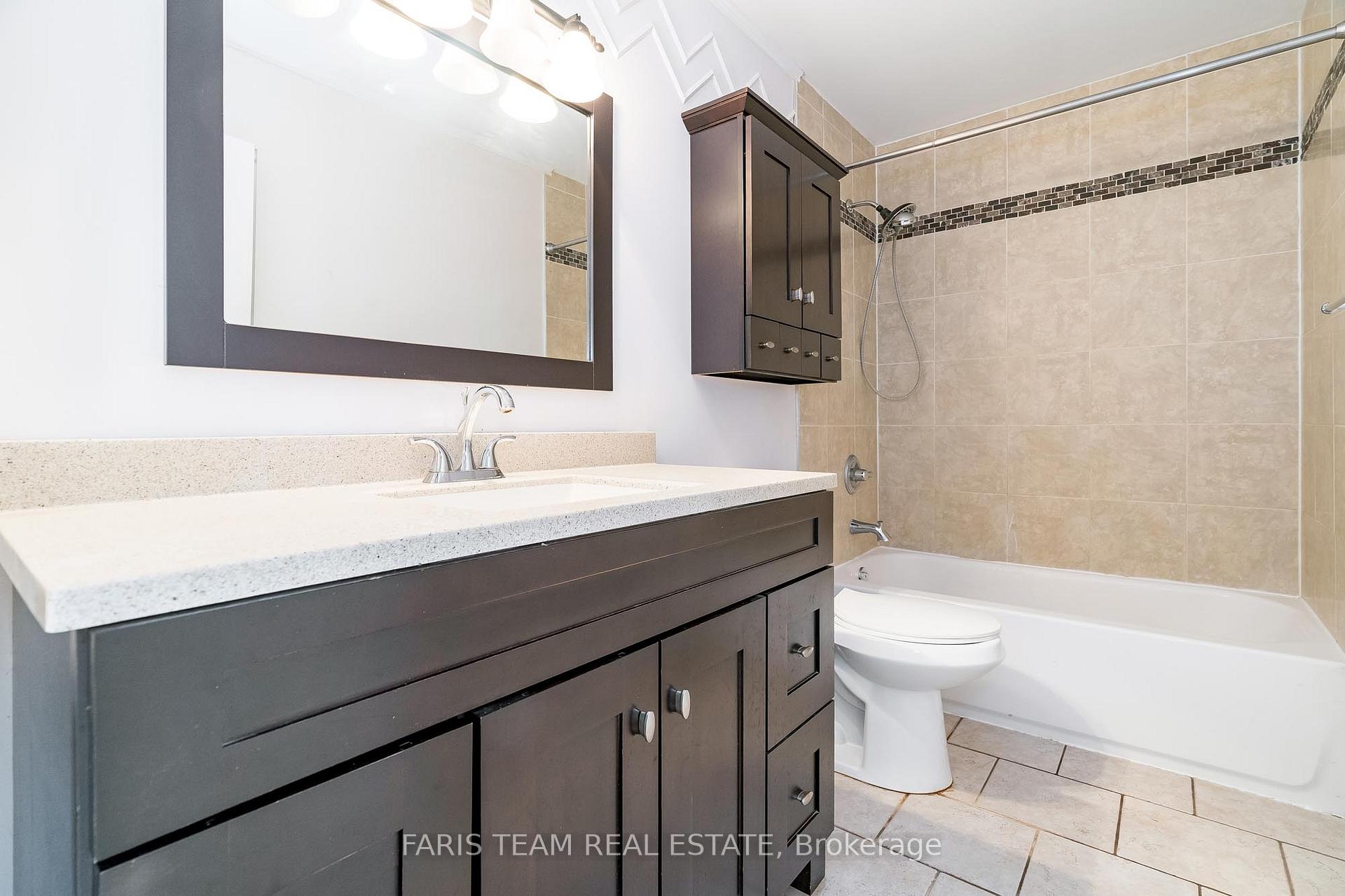 Photo 17 of Unit G12, 147 Edgehill Drive, Barrie, Letitia Heights — HOMEH
