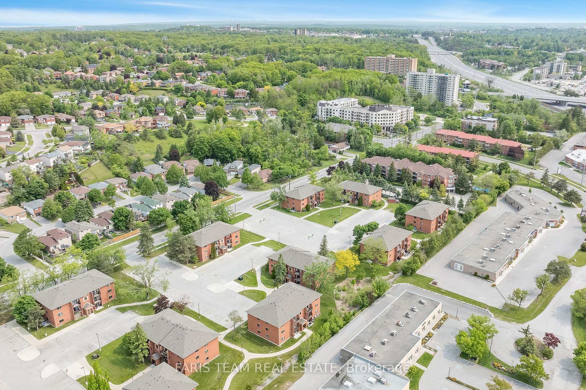 Photo 22 of Unit G12, 147 Edgehill Drive, Barrie, Letitia Heights — HOMEH