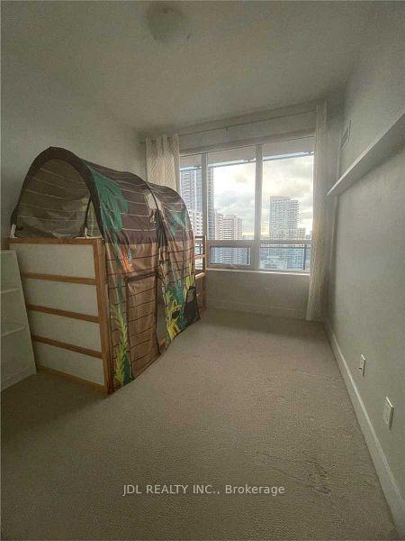 Photo 17 of Unit 2005, 28 Linden Street, Toronto, North St. James Town — HOMEH