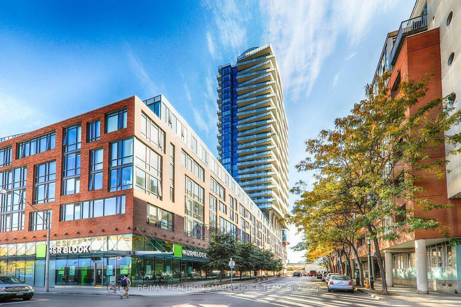 Front of Unit 1414, 1 Market Street