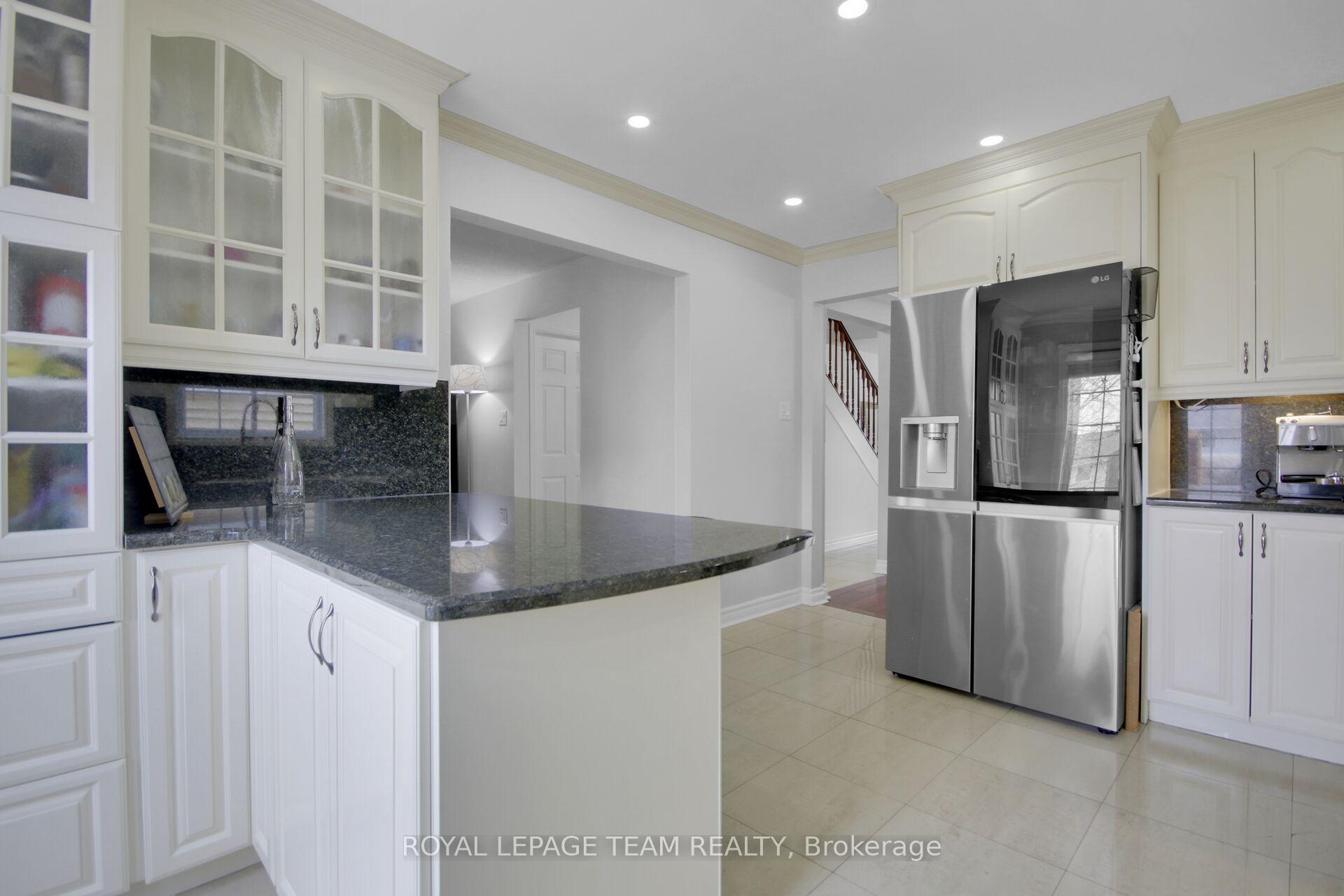 Photo 15 of 1563 Goth Avenue, Ottawa, Sawmill Creek/Timbermill — HOMEH