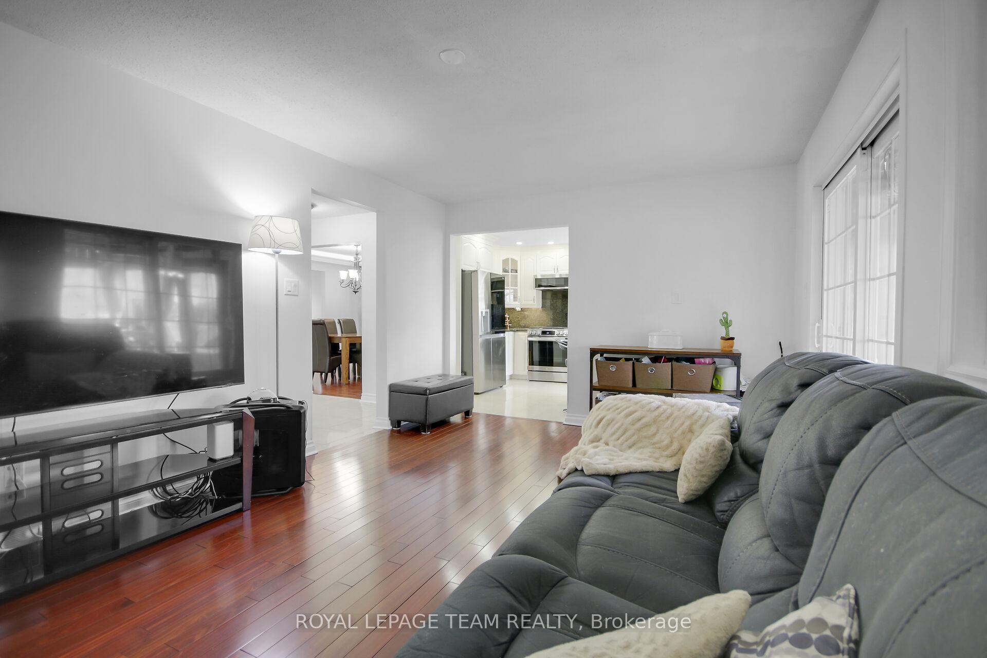 Photo 21 of 1563 Goth Avenue, Ottawa, Sawmill Creek/Timbermill — HOMEH