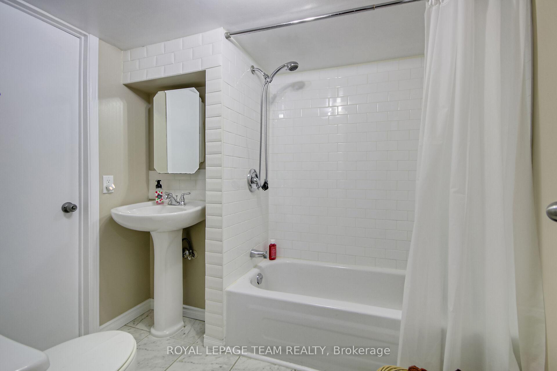 Photo 36 of 1563 Goth Avenue, Ottawa, Sawmill Creek/Timbermill — HOMEH