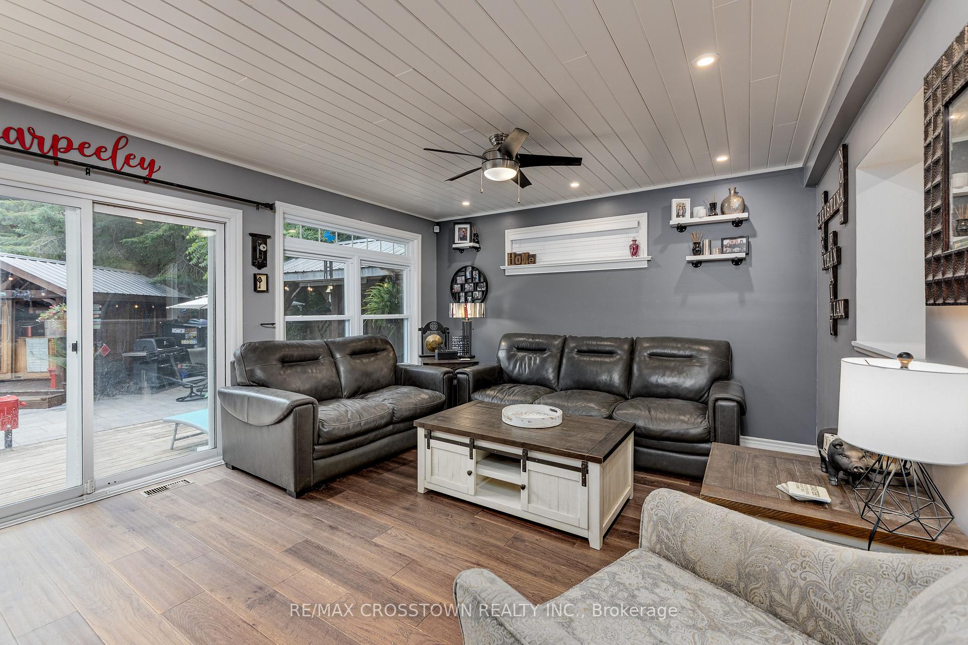 Photo 16 of 75 Gunn Street, Barrie, Wellington — HOMEH