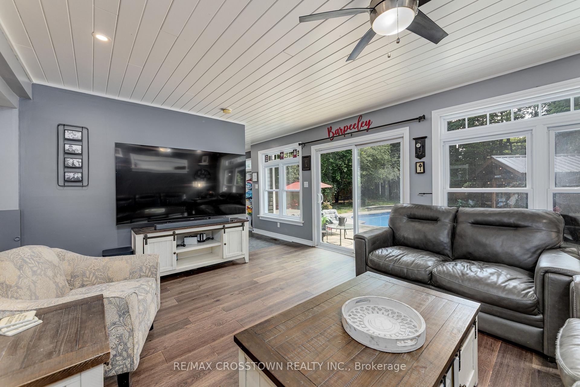 Photo 18 of 75 Gunn Street, Barrie, Wellington — HOMEH