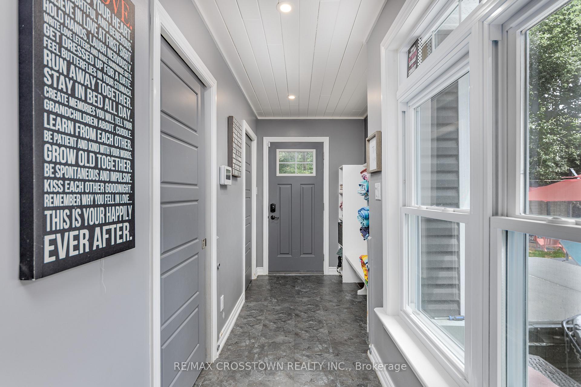 Photo 19 of 75 Gunn Street, Barrie, Wellington — HOMEH