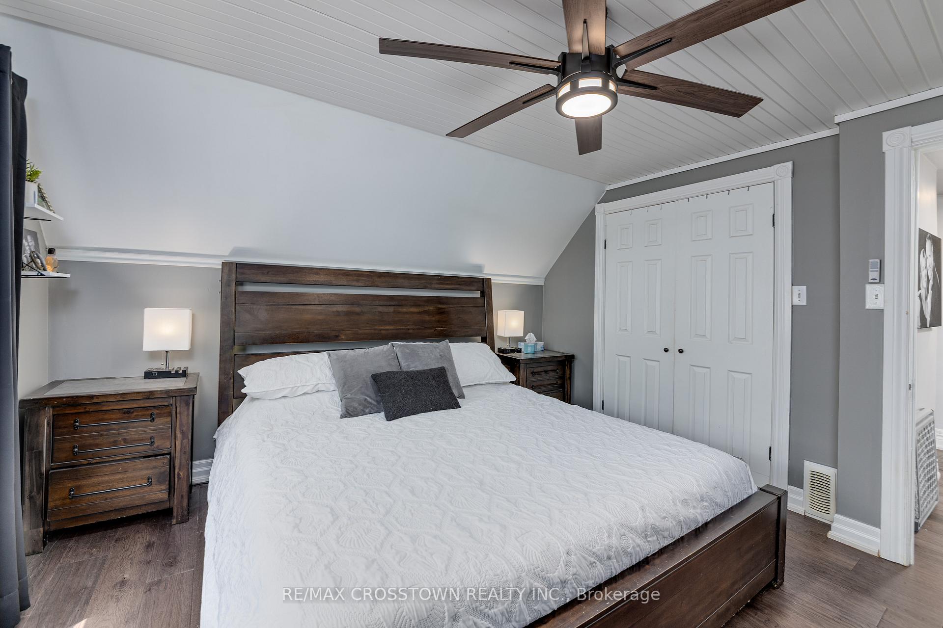 Photo 24 of 75 Gunn Street, Barrie, Wellington — HOMEH