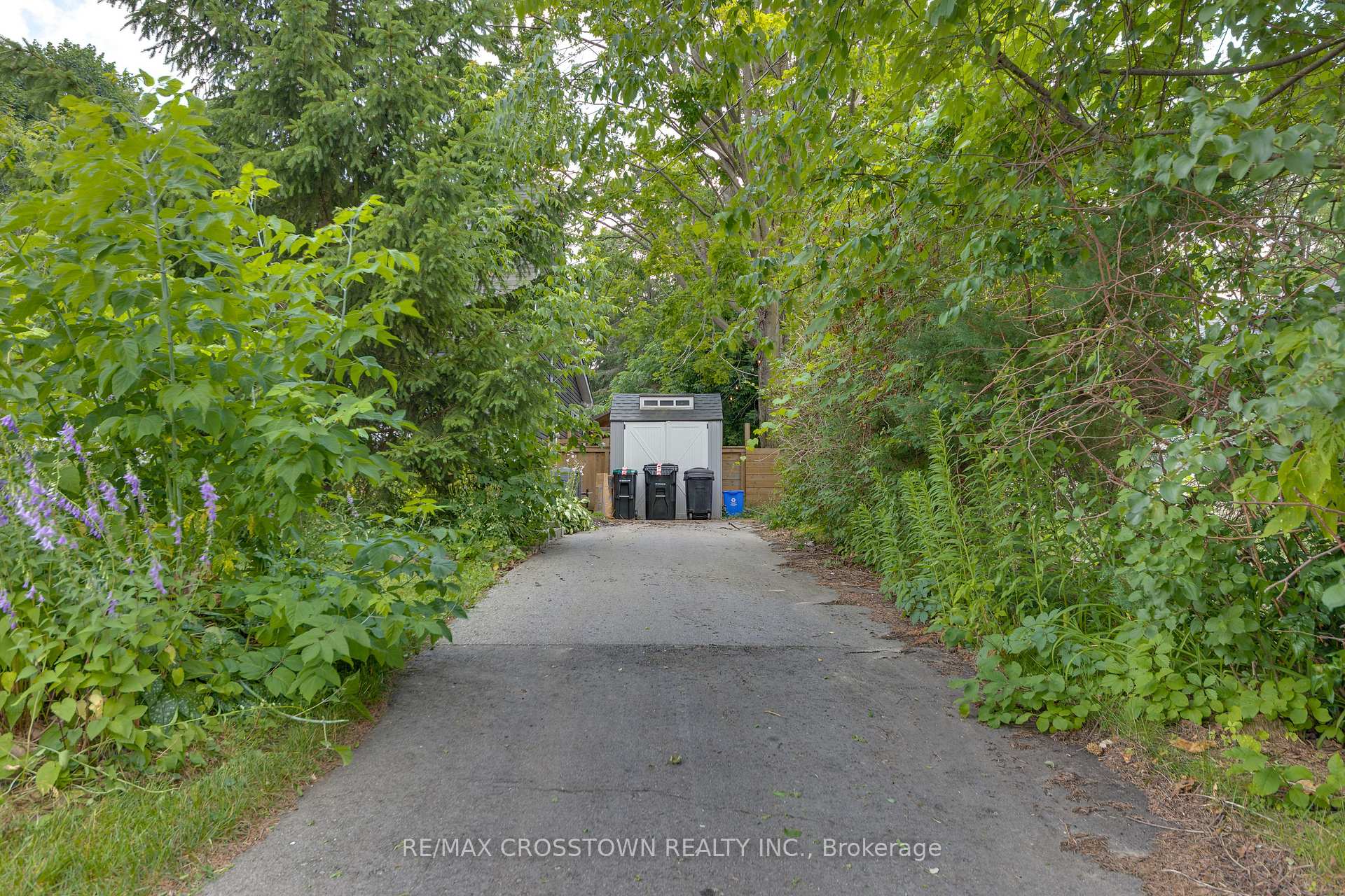 Photo 45 of 75 Gunn Street, Barrie, Wellington — HOMEH