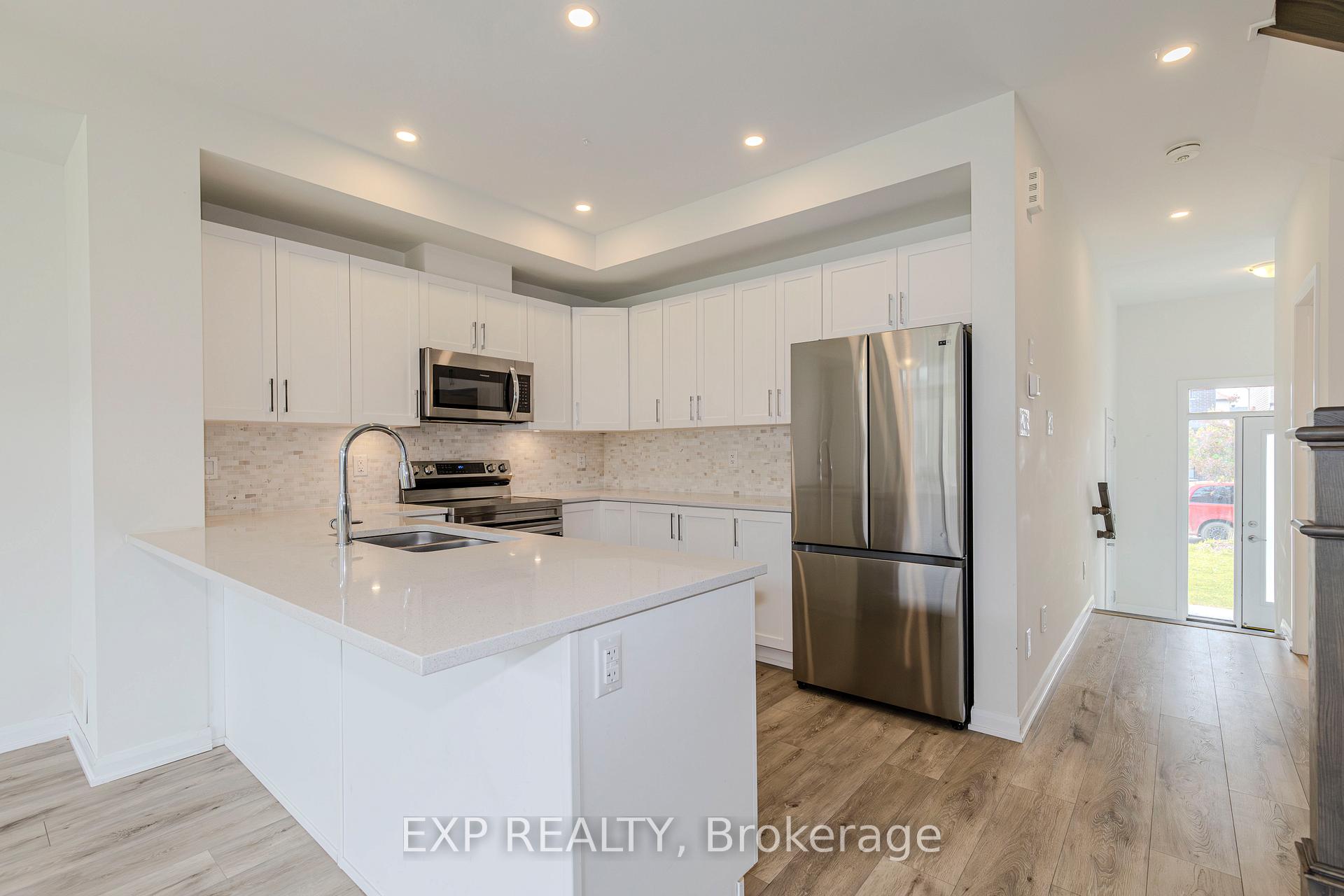 Photo 6 of 727 Cashmere Terrace, Ottawa, Barrhaven - Heritage Park — HOMEH