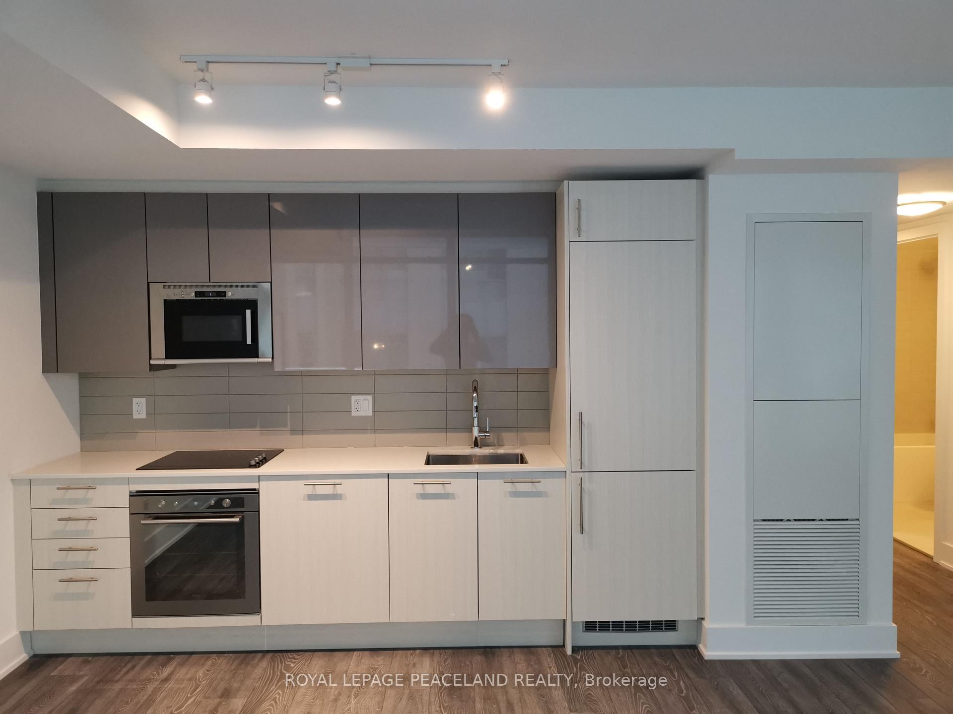 Photo 1 of Unit 401, 403 Church Street, Toronto, Church-Yonge Corridor — HOMEH