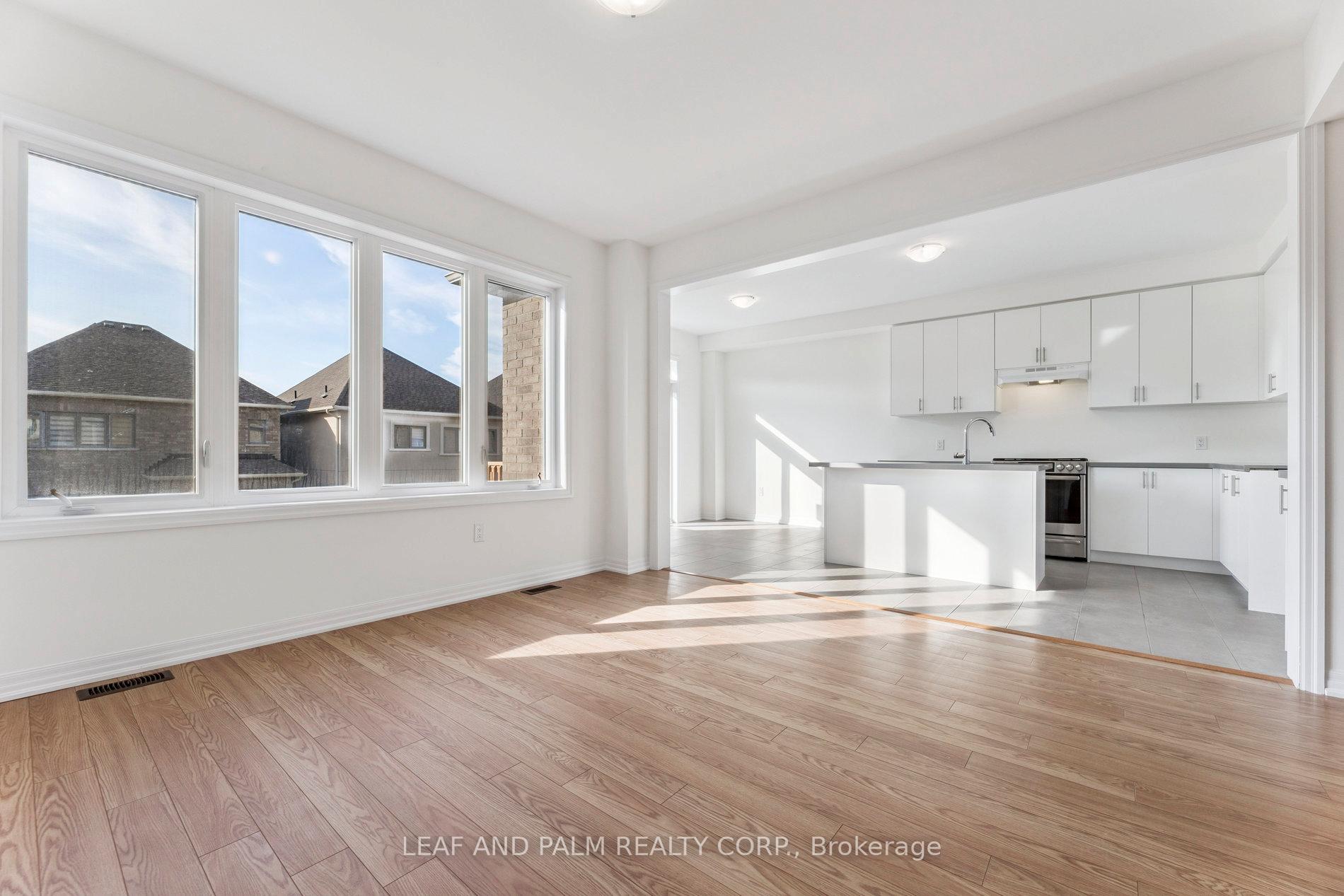 Photo 9 of 35 Ed Ewert Avenue, Clarington, Newcastle — HOMEH