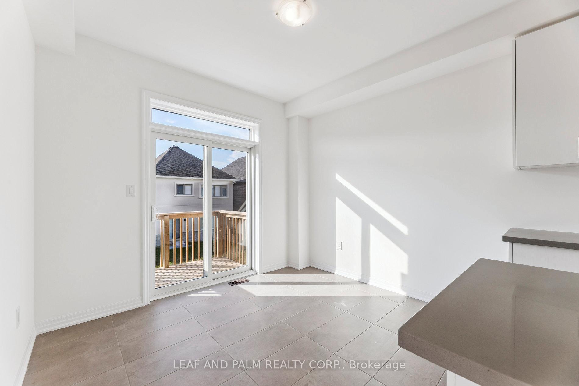 Photo 12 of 35 Ed Ewert Avenue, Clarington, Newcastle — HOMEH