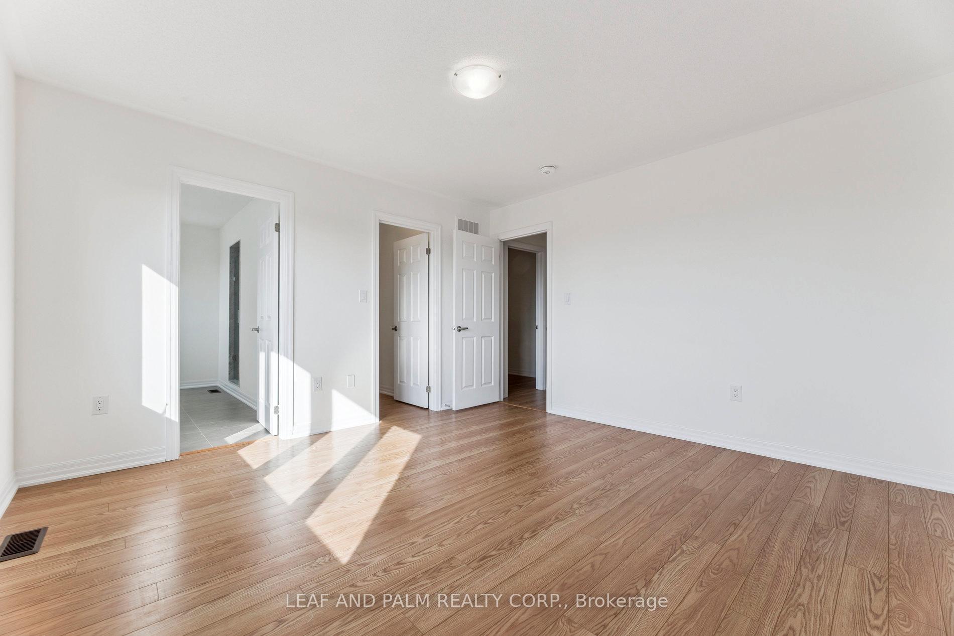 Photo 24 of 35 Ed Ewert Avenue, Clarington, Newcastle — HOMEH