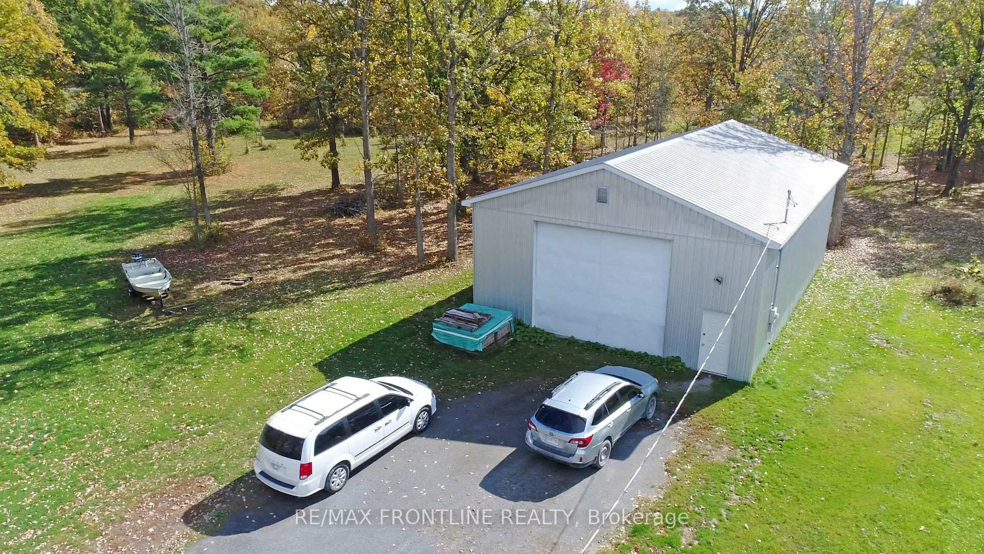 Photo 8 of 900 Beaver Road, Gananoque — HOMEH