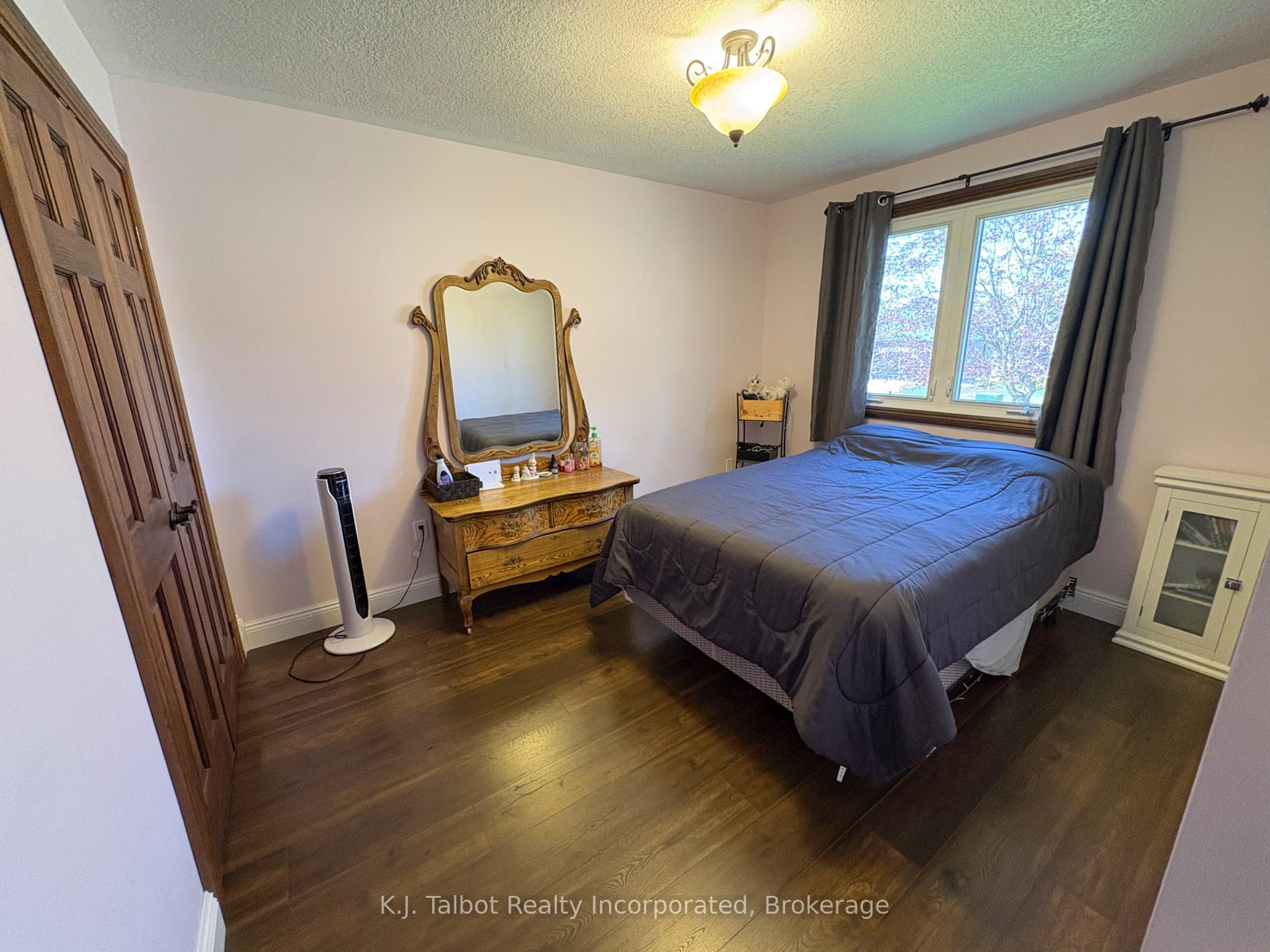 Photo 14 of 325 Krohmer Drive, Goderich, Goderich (Town) — HOMEH