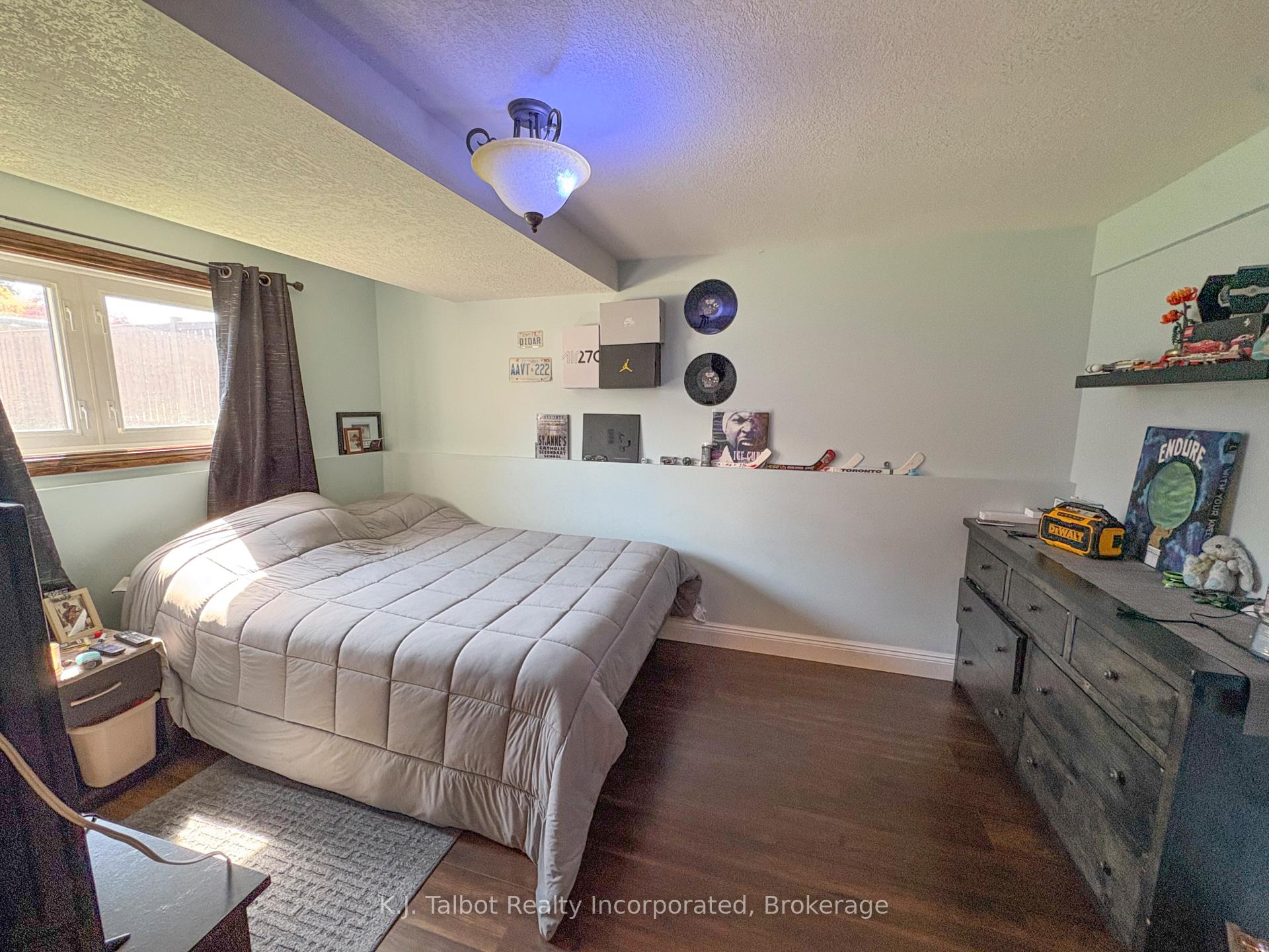 Photo 19 of 325 Krohmer Drive, Goderich, Goderich (Town) — HOMEH