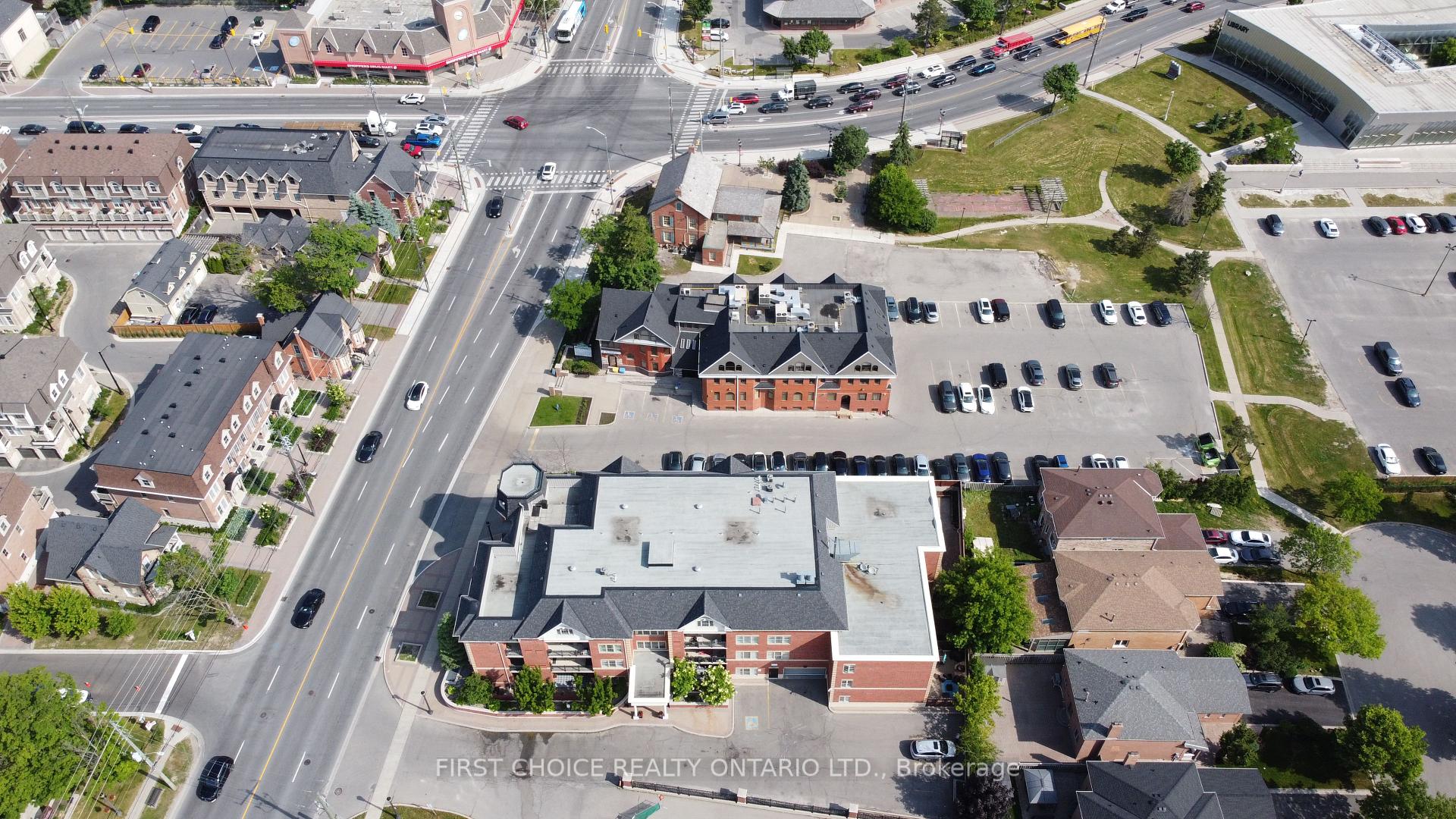 Photo 4 of Unit 101, 9973 Keele Street, Vaughan, Maple — HOMEH